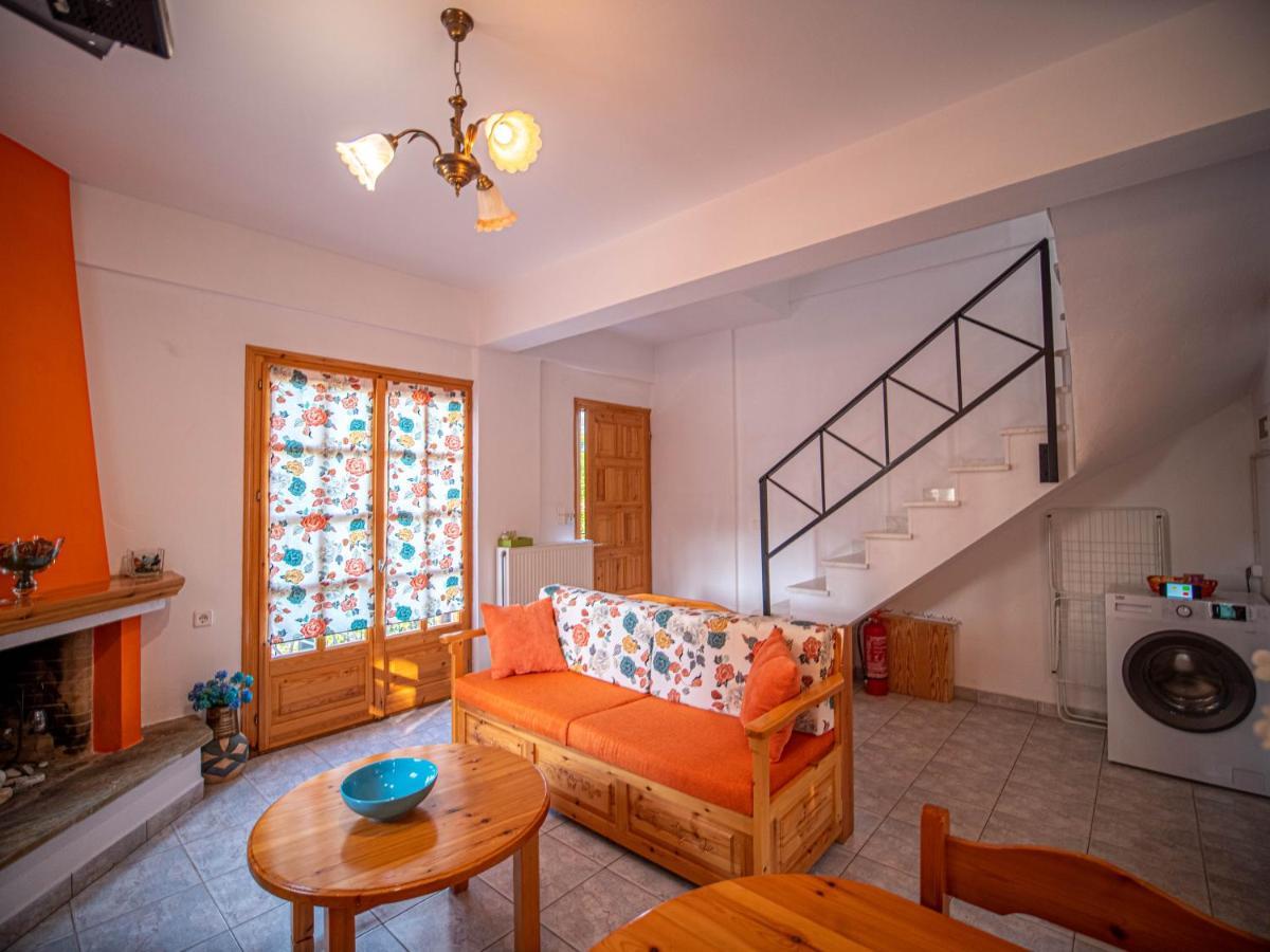 Orange House For Big Families In Damouchari - Delicious Houses מראה חיצוני תמונה