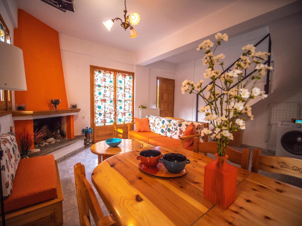 Orange House For Big Families In Damouchari - Delicious Houses מראה חיצוני תמונה