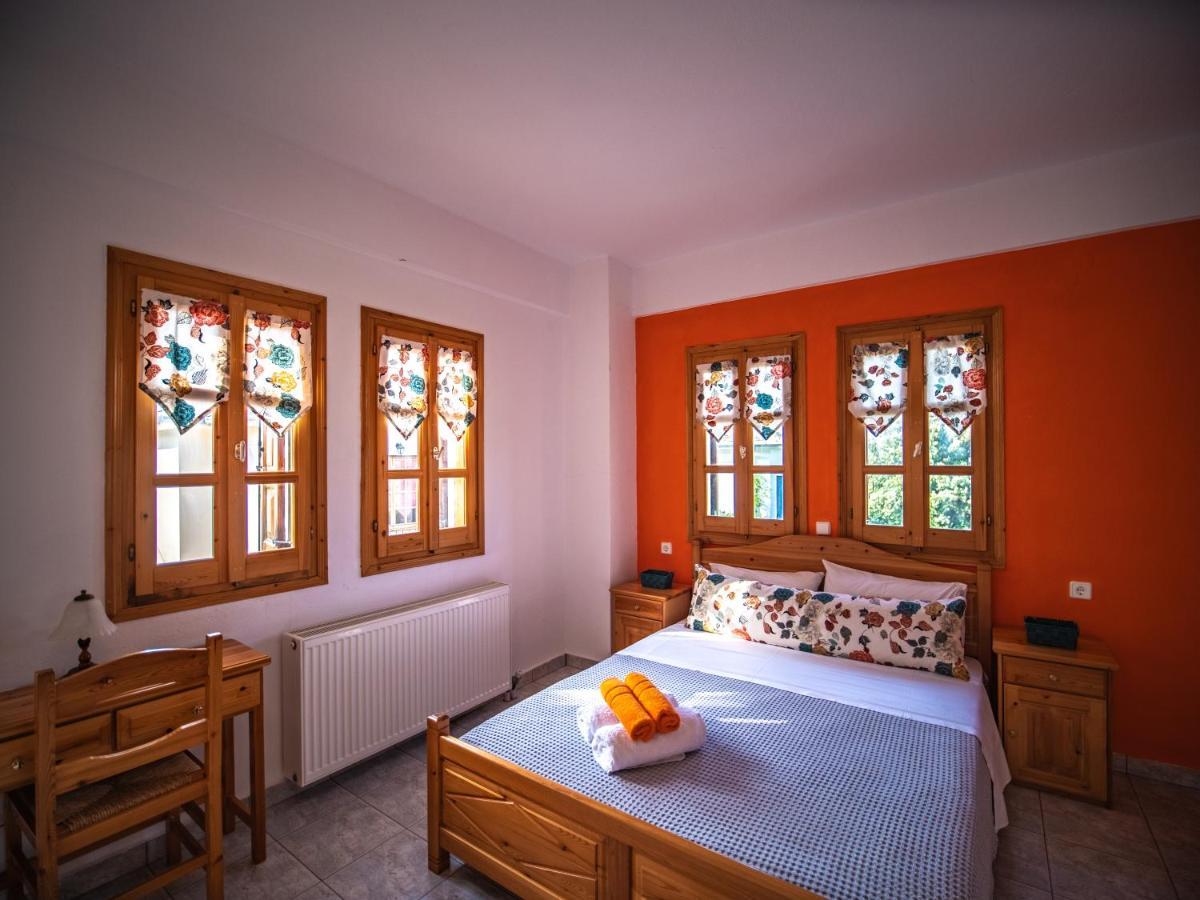 Orange House For Big Families In Damouchari - Delicious Houses מראה חיצוני תמונה