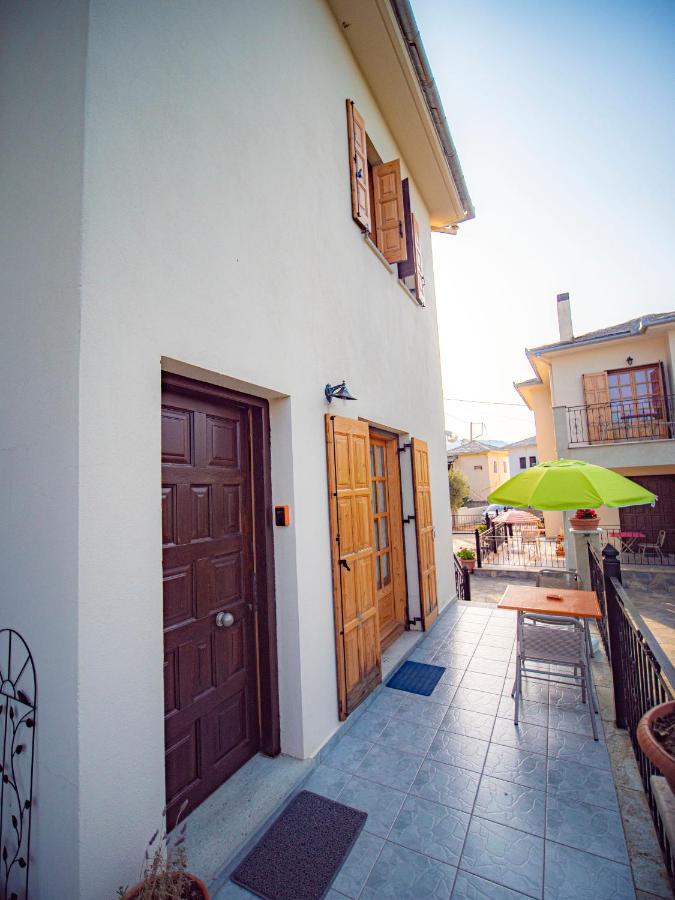 Orange House For Big Families In Damouchari - Delicious Houses מראה חיצוני תמונה