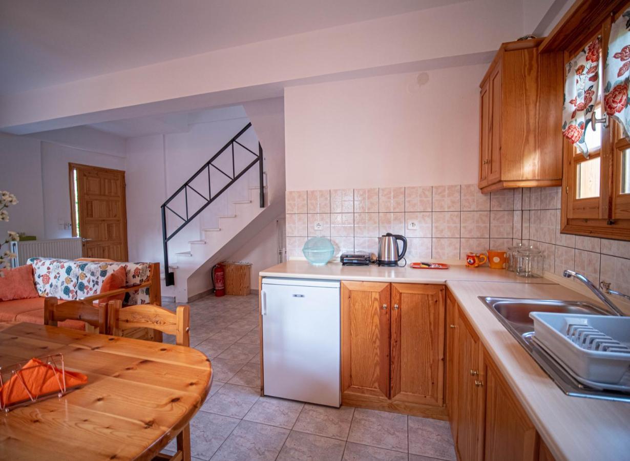 Orange House For Big Families In Damouchari - Delicious Houses מראה חיצוני תמונה